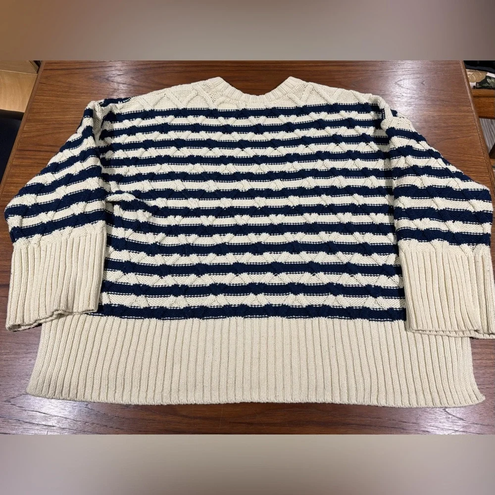 Madewell Cable-Knit Oversized Sweater in Stripe White and Navy Blue‎ Size XL